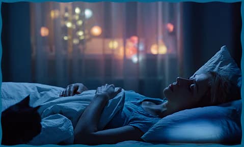 Sleeping: नींद की कमी से हो सकती है ये समस्या आइये जानते है इसके बारे में
