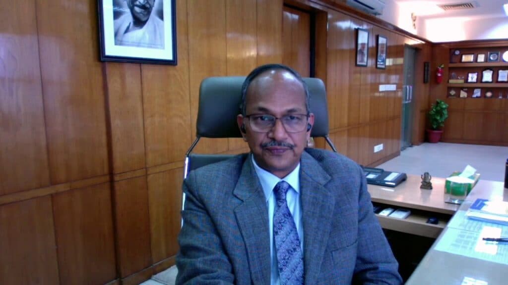 Arun Singhal: Details on his education, post details, roles and achievements.
